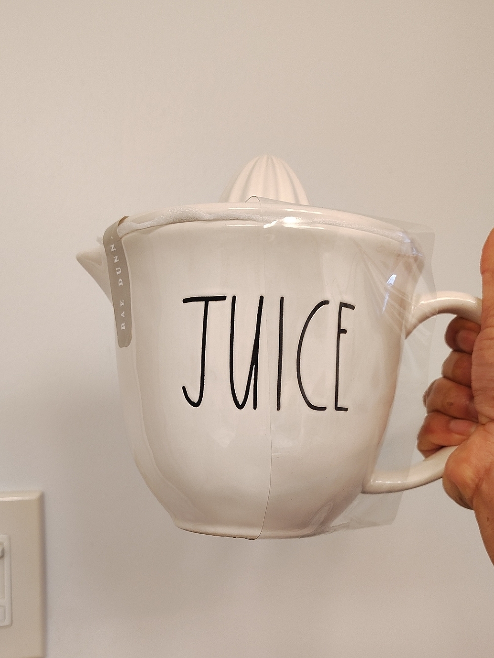 JUICE Ceramic Citrus Juicer Pitcher
